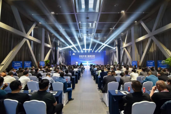 實力見證 | 多款新品首發，宇通重卡春季新品發布會隆重舉行