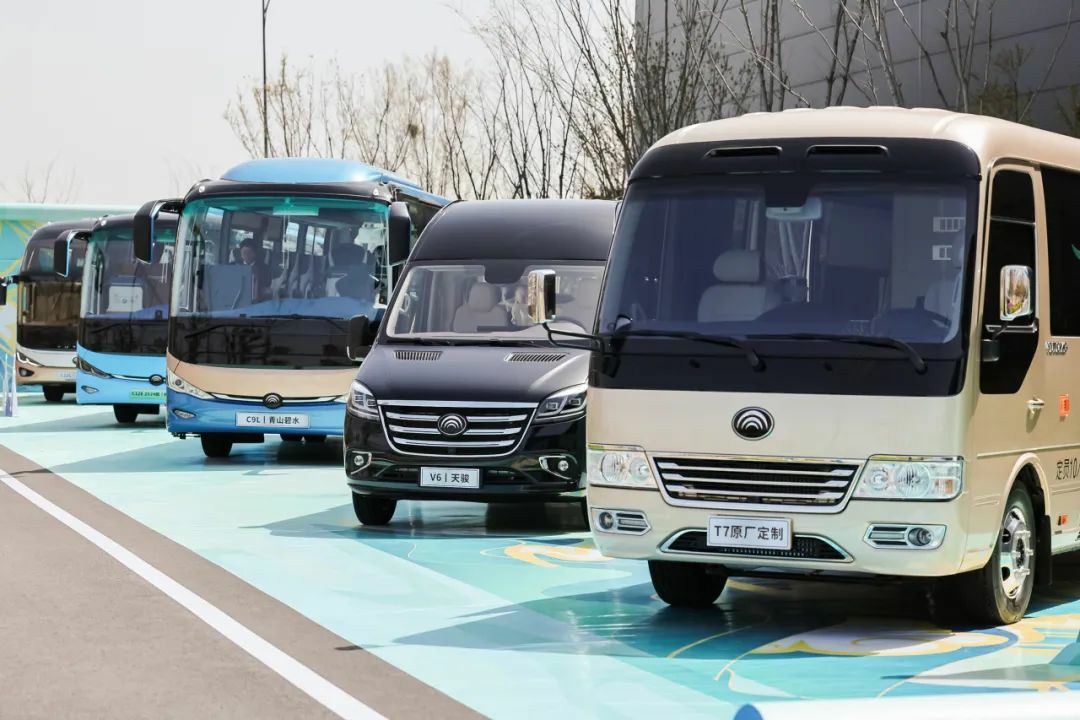 12款新品重磅發布！宇通向“新”而行繪藍圖