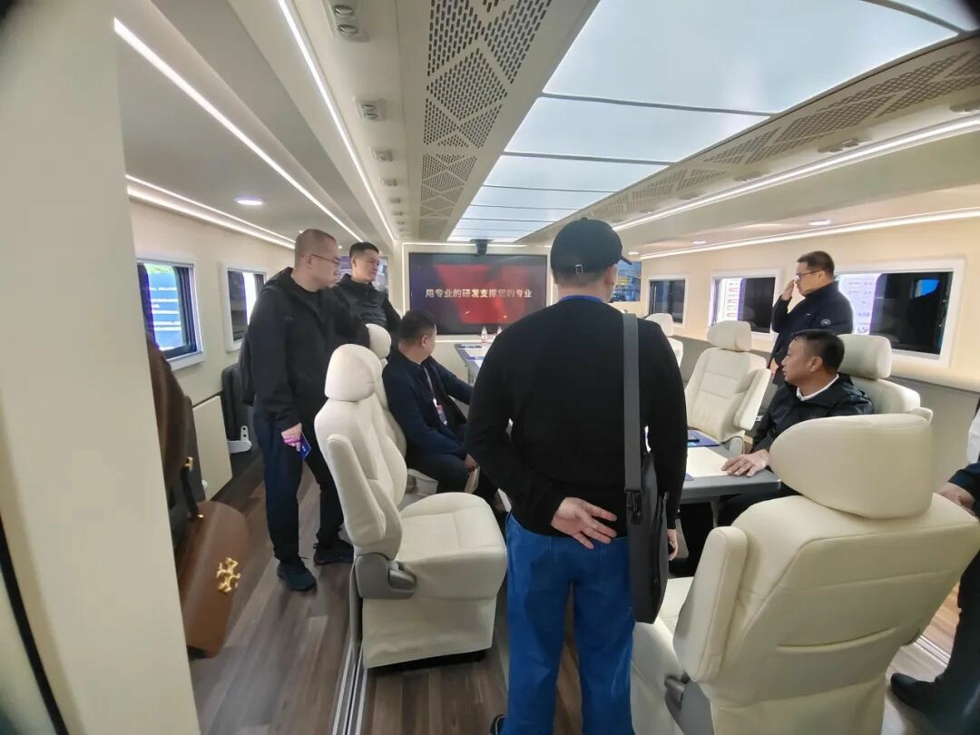 貼近實(shí)戰(zhàn)，高效保障！宇通專用車參加第十三屆全國礦山救援技能競賽裝備展