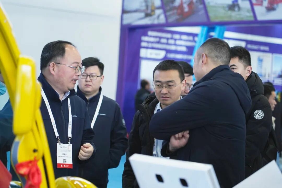 誠邀共赴 | 宇通專用車與您相約2025 中國(鄭州)旅游休閑娛樂產業博覽會 誠邀共赴 | 宇通專用車與您相約2025 中國(鄭州)旅游休閑娛樂產業博覽會