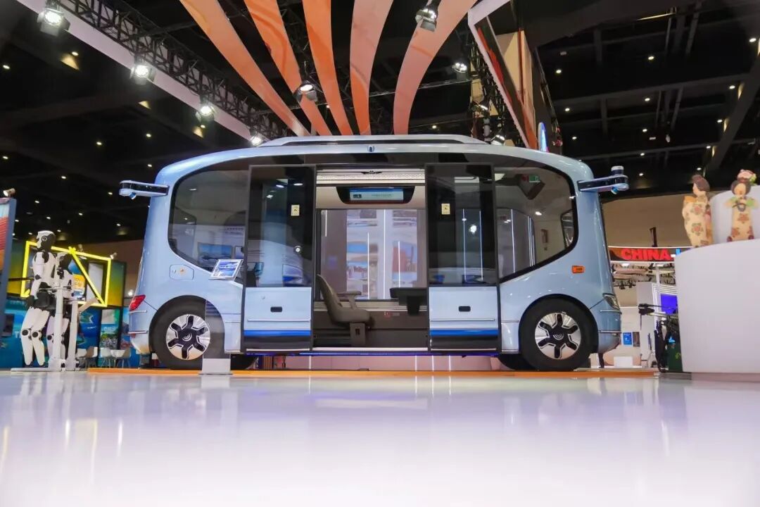 中拉企業家高峰會落幕,宇通以“綠色智造”擘畫共贏新藍圖 圖片